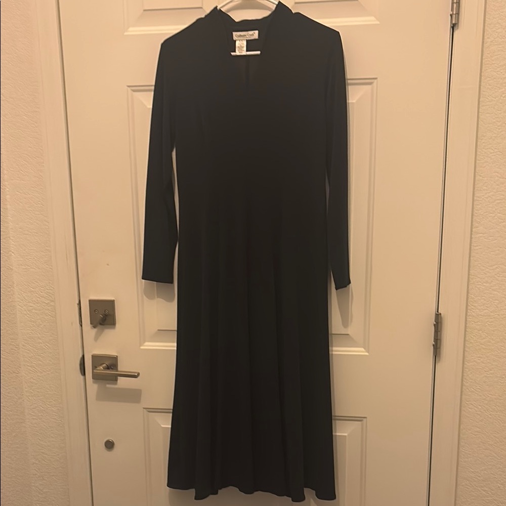 Coldwater Creek Navy V neck full skirt Dress EUC